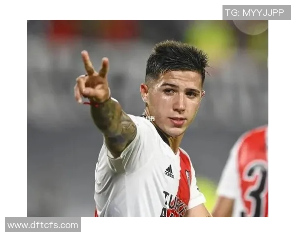 新一代足球天才恩佐展现全能实力成未来巨星之路 新一代足球天才恩佐展现全能实力成未来巨星之路