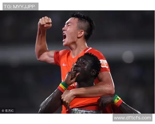 足球星耳钉引领潮流风尚彰显运动时尚魅力打破传统界限 足球星耳钉引领潮流风尚彰显运动时尚魅力打破传统界限